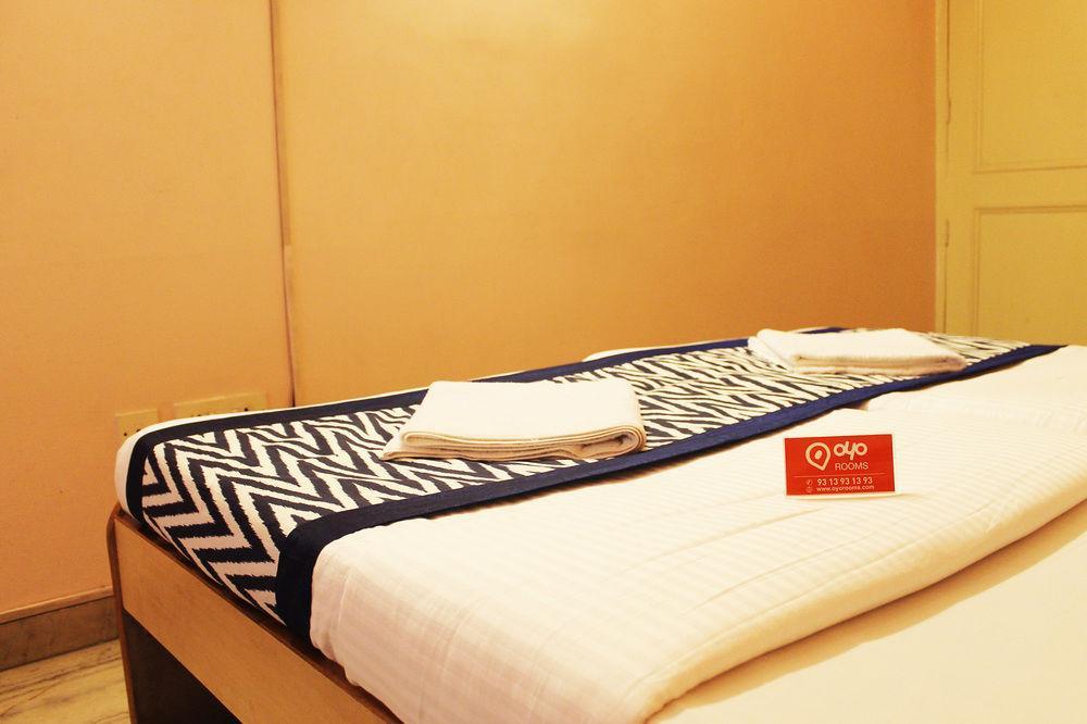 Oyo Rooms Noida Sector 12 Ngoại thất bức ảnh