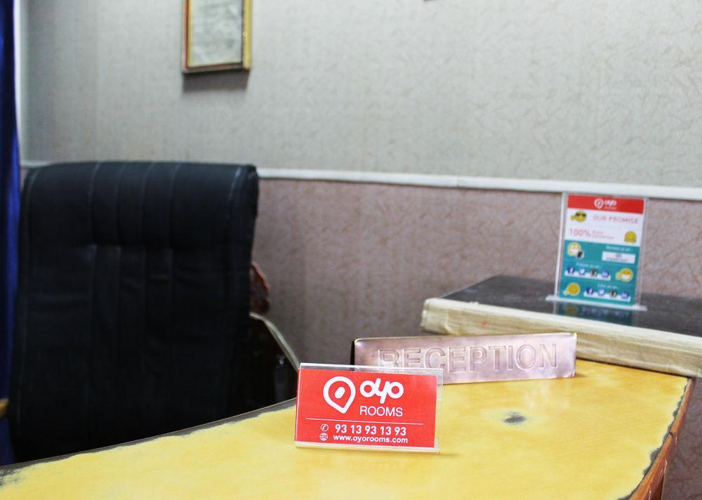 Oyo Rooms Noida Sector 12 Ngoại thất bức ảnh